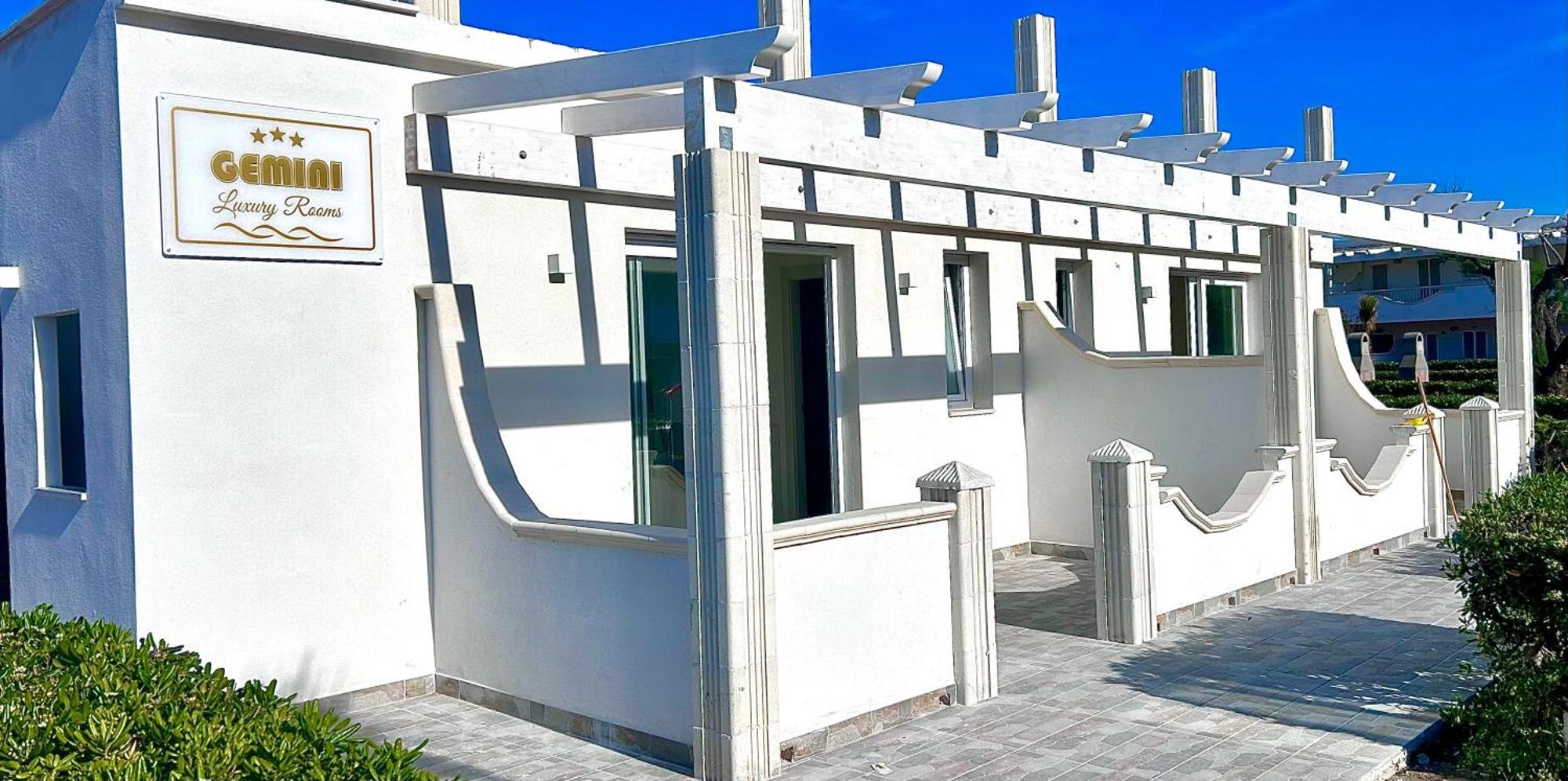 Gemini Luxury Rooms Peschici Exterior foto